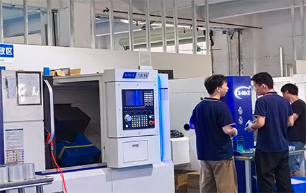 CNC Machining Heat Sink Factory Workshop