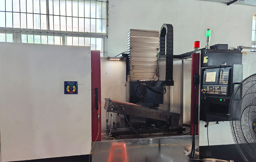 Skived Fin Heat Sink Factory Work Shop