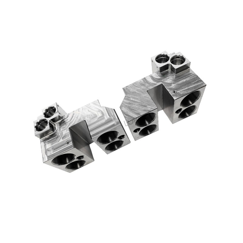 Data Center Liquid Cooling Systems High Performance Stainless Steel Manifold Block