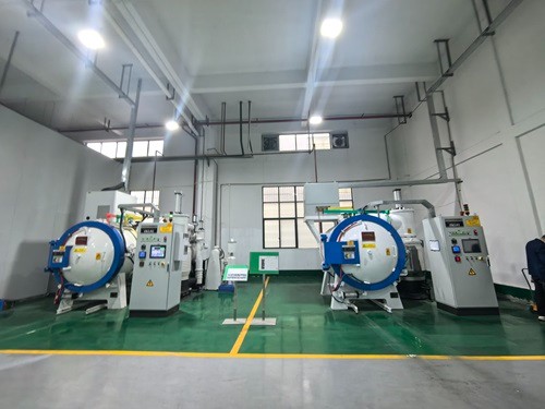 vacuum brazing furnace